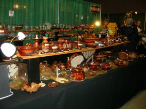 Doing Earth Pottery Chilliwack Christmas Craft Fair Booth